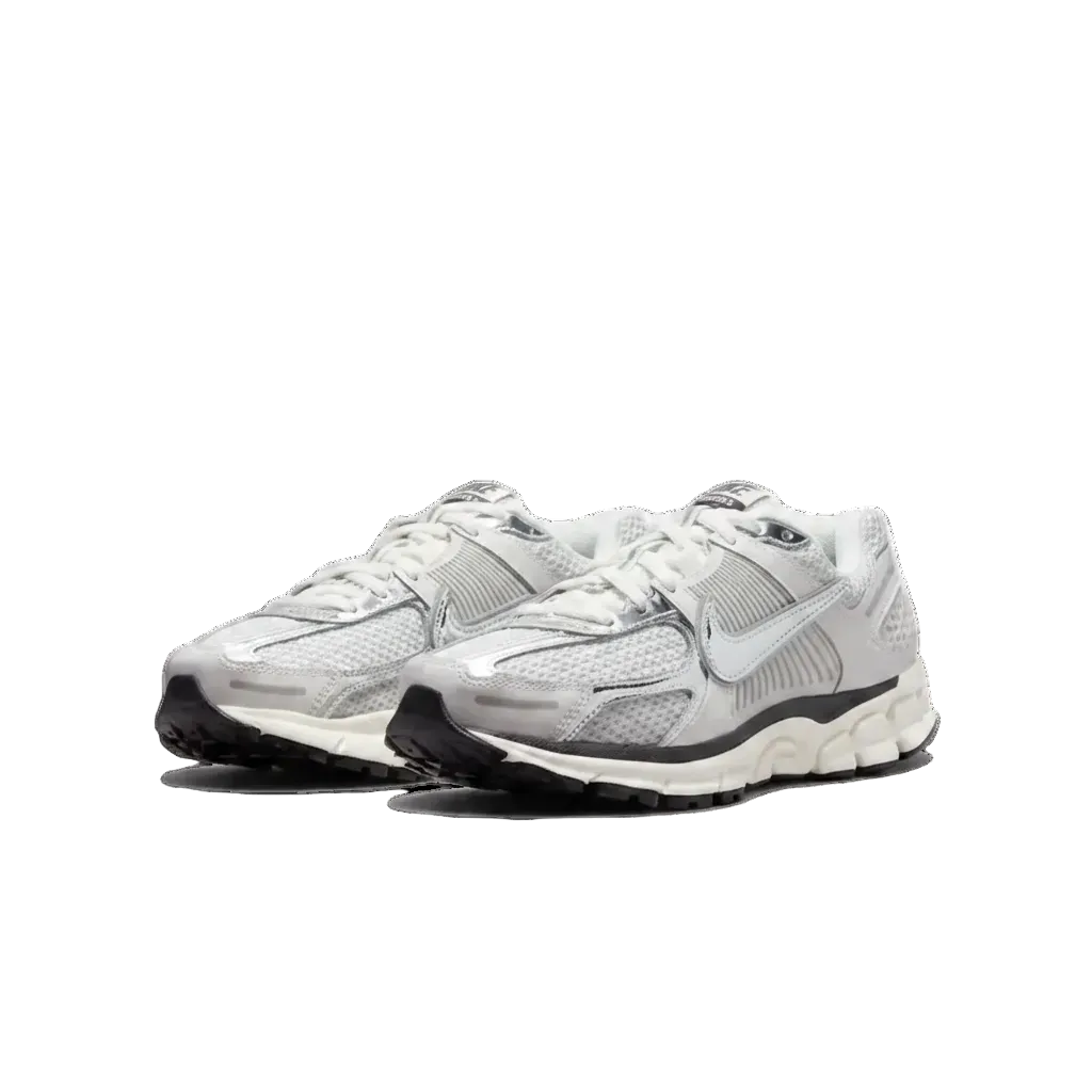 Nike Vomero 5 in the "Photon Dust & Metallic Silver"