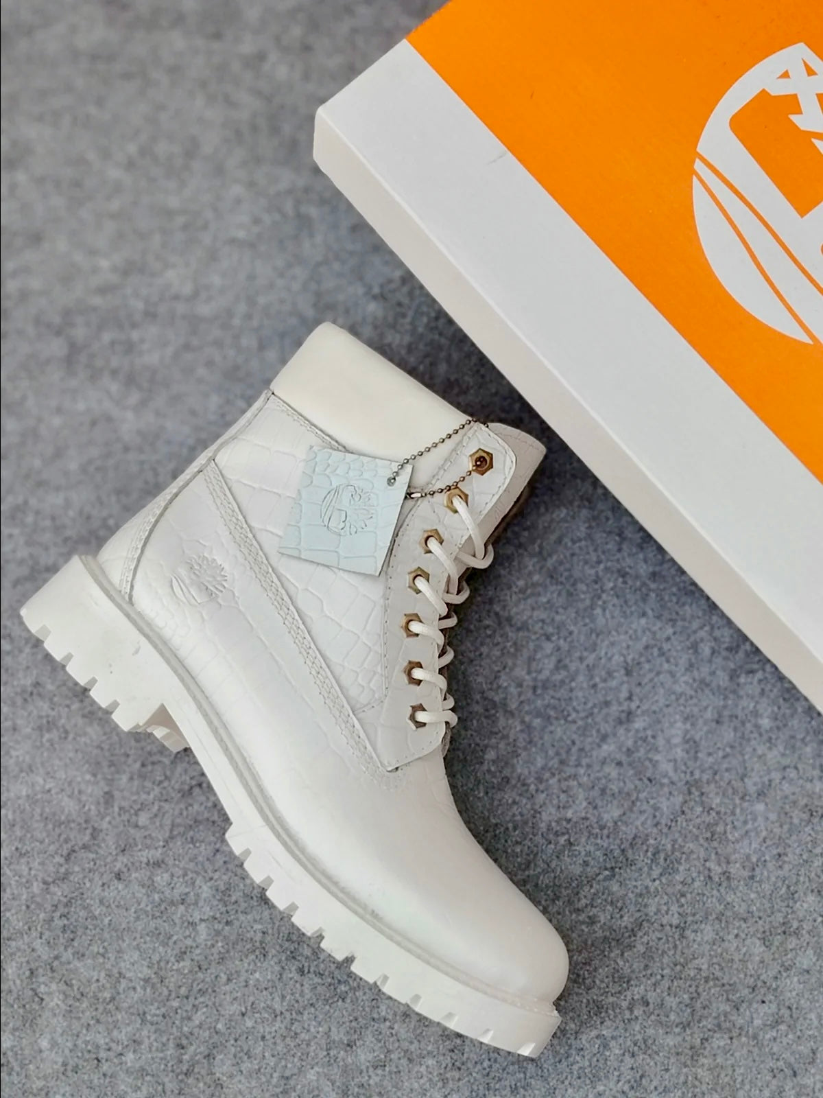 Timberland 6″ Premium Waterproof Boot – Wheat