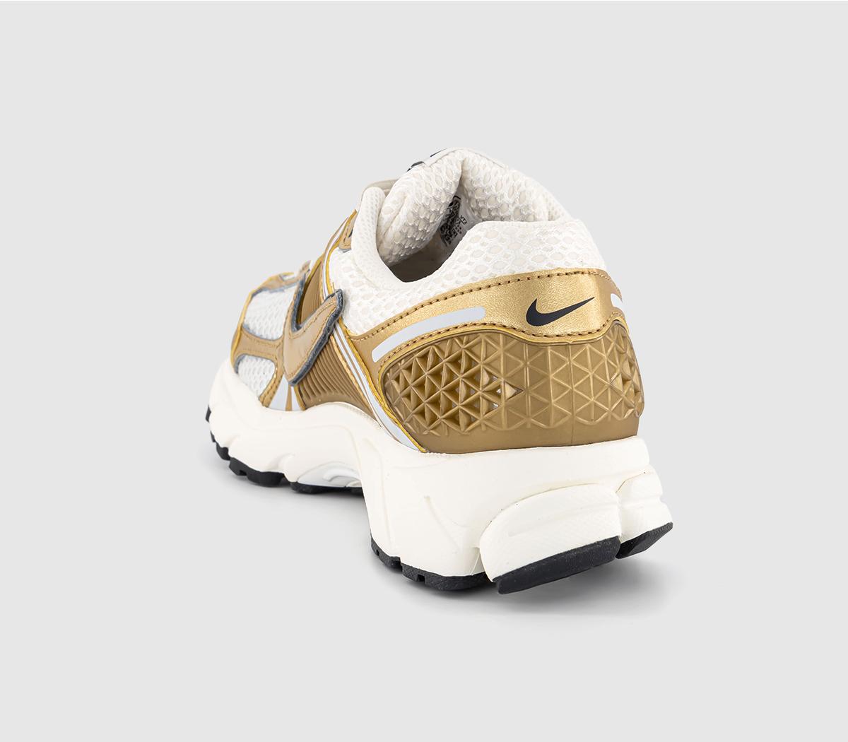 NIKE Zoom Vomero 5 "Metallic Gold"