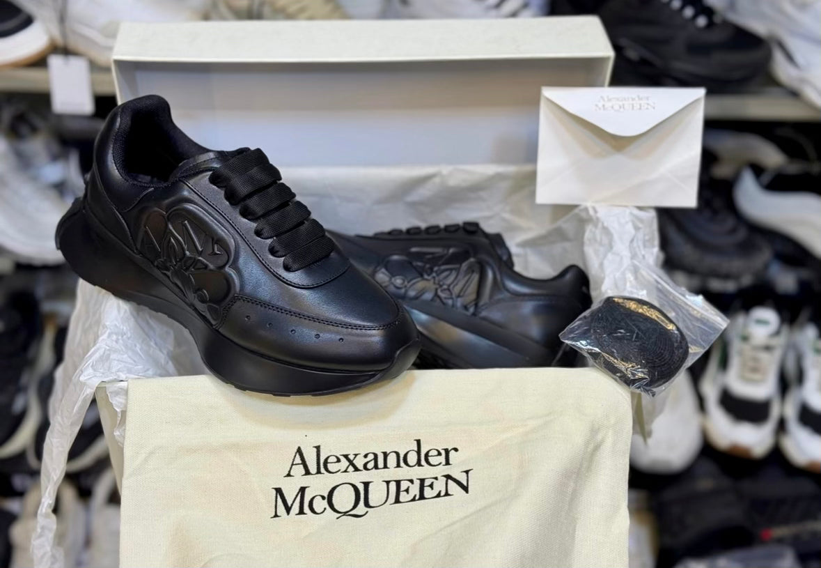 Alexander McQueen Sprint Runner 'Triple Black'