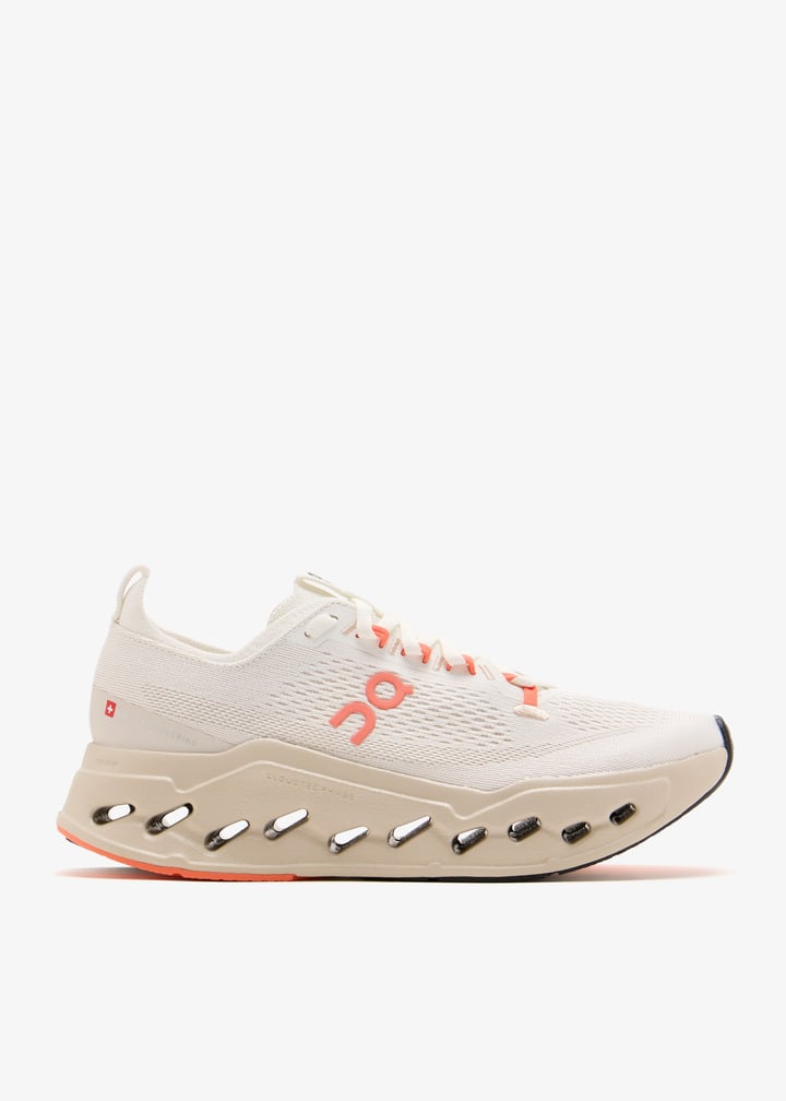 On Cloud Surfer Max "ivory & Salmon"