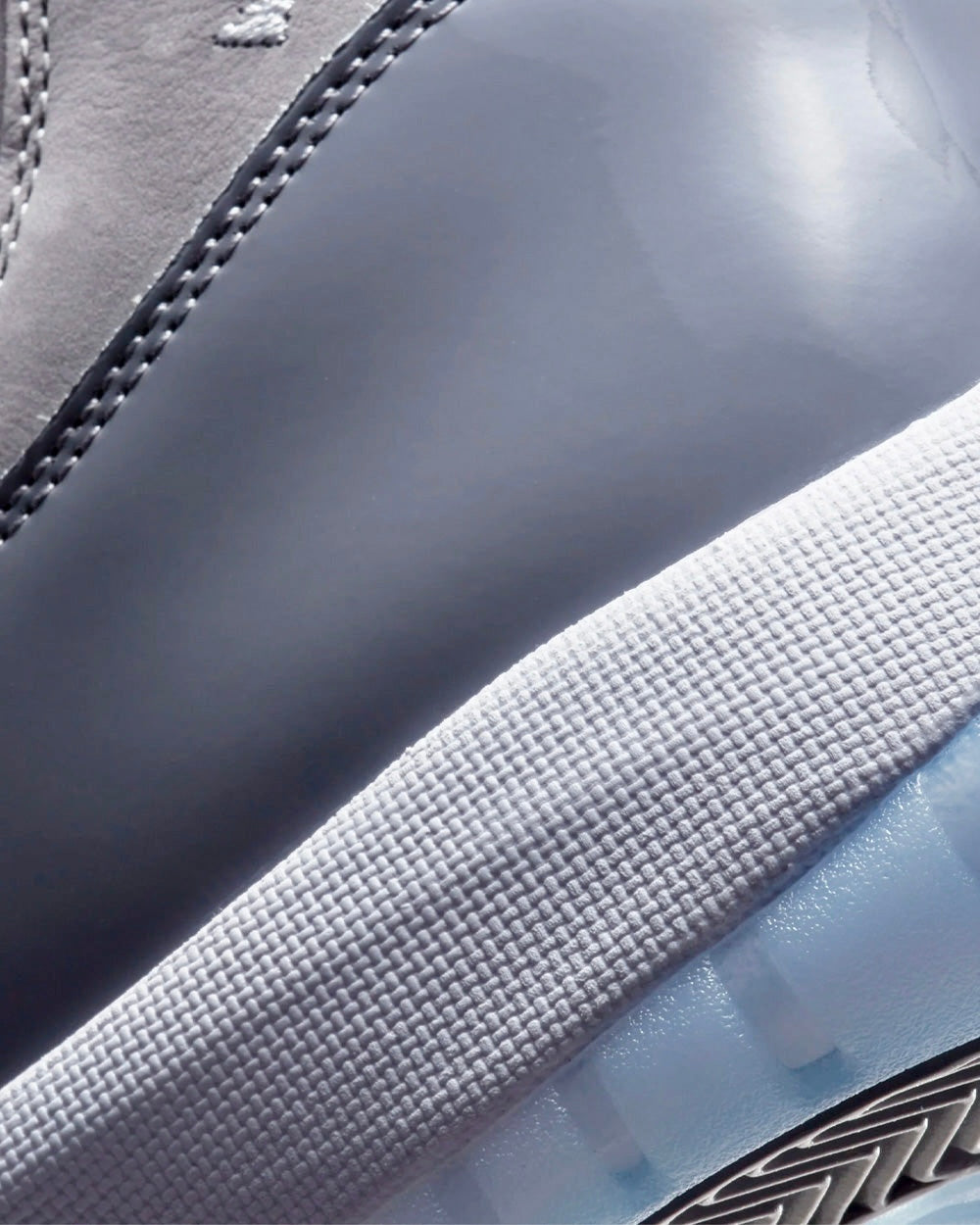 NIKE Air Jordan 11 Retro "Cool Grey" (2021)