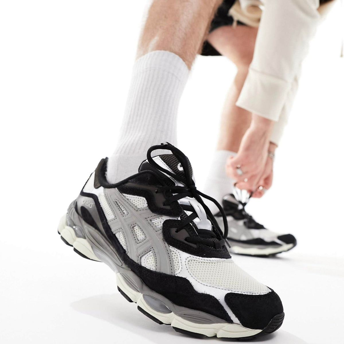 Asics Gel-NYC "Black-Ivory-Clay Grey"