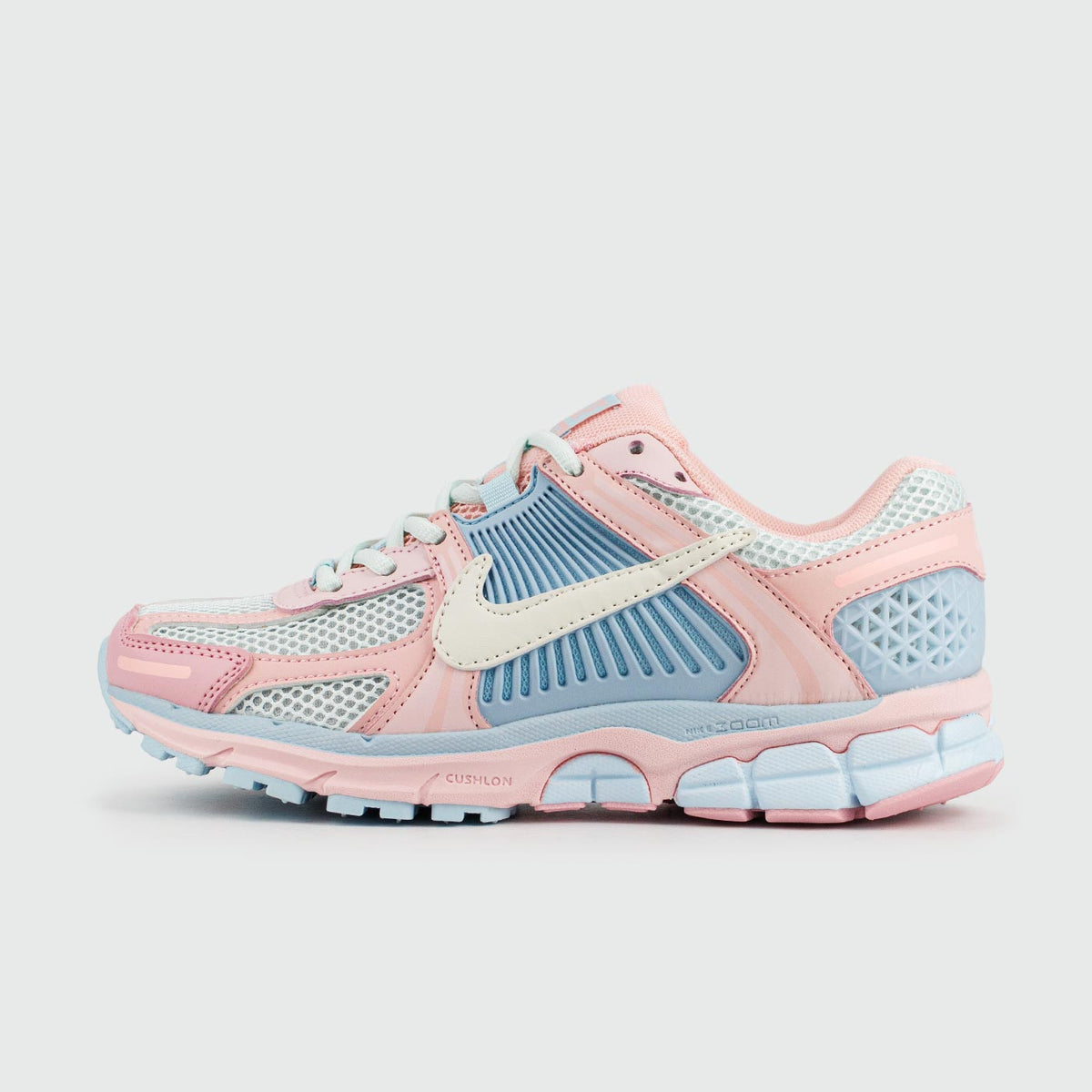 Nike Zoom Vomero 5 Pink-Blue-Cream