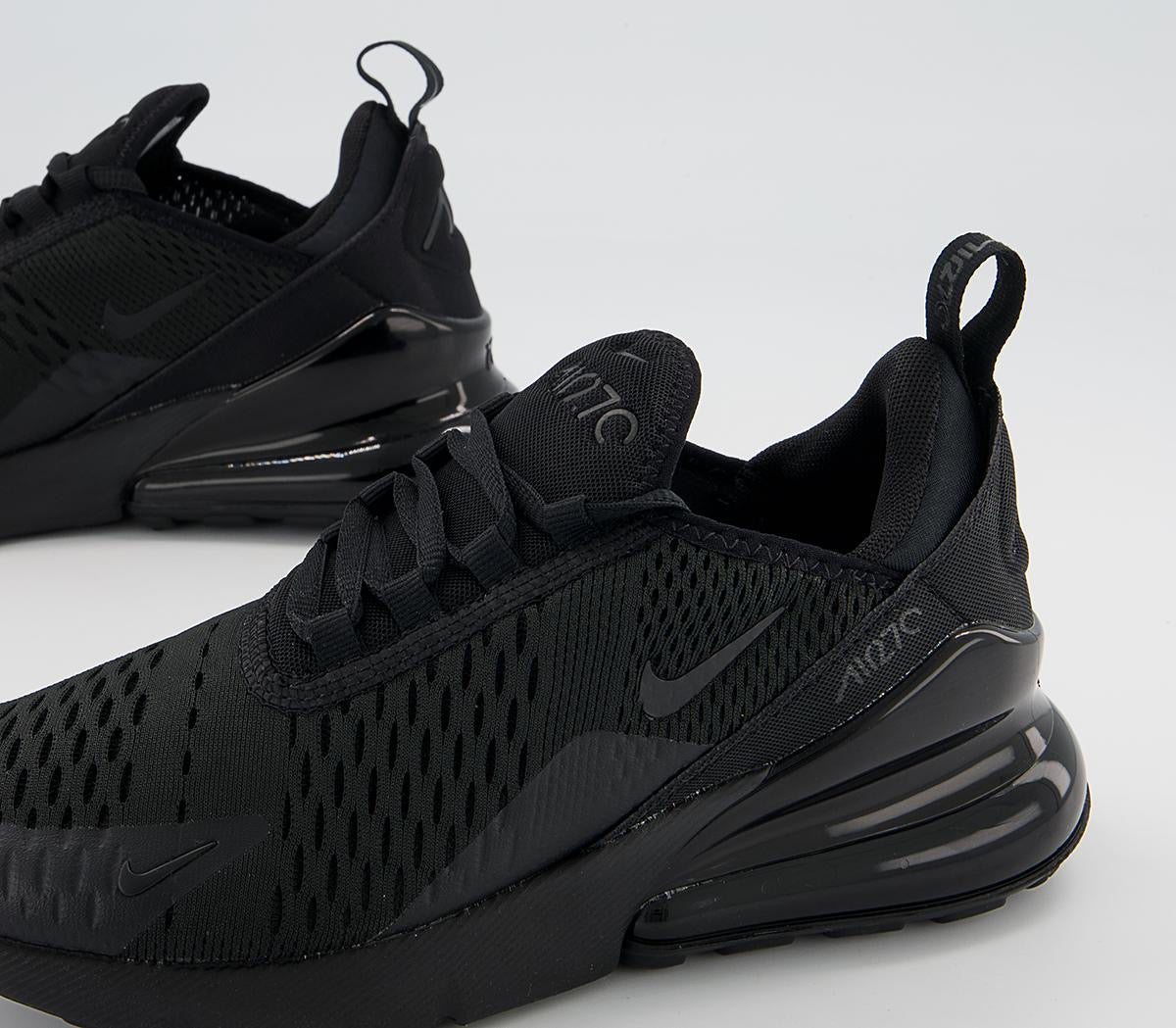 Nike Air Max 270 "Triple Black"
