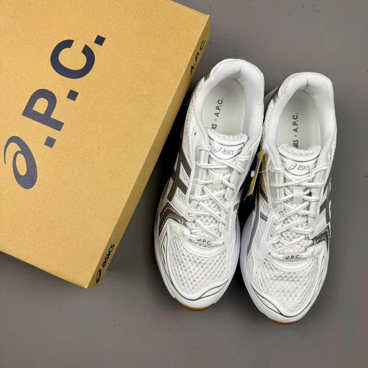 Asics A.P.C. x GEL-KAYANO 14 'White Pure Silver'