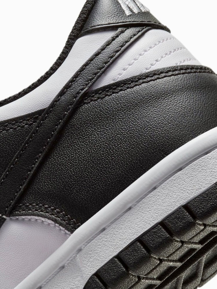 Nike Dunk Low Black & White "Panda"