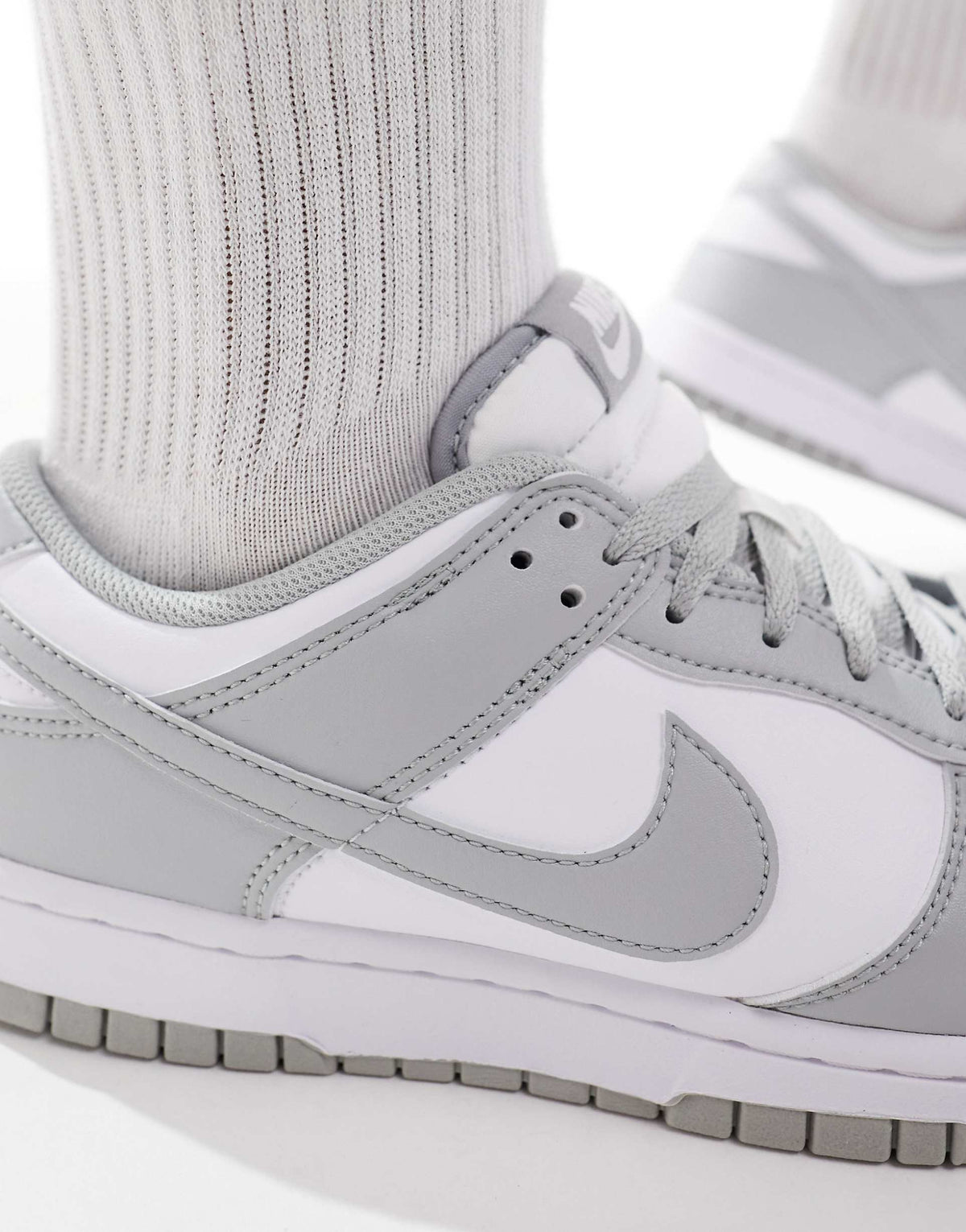 Nike Dunk Low "Grey Fog"