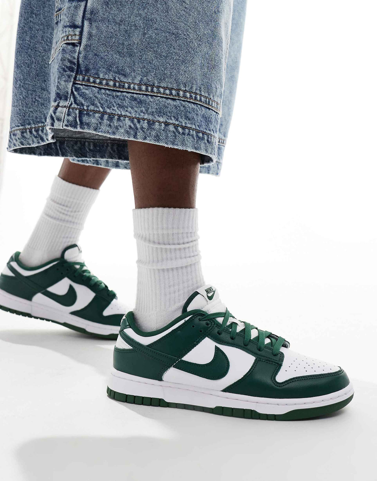 Nike Dunk Low Retro "Varsity Green"