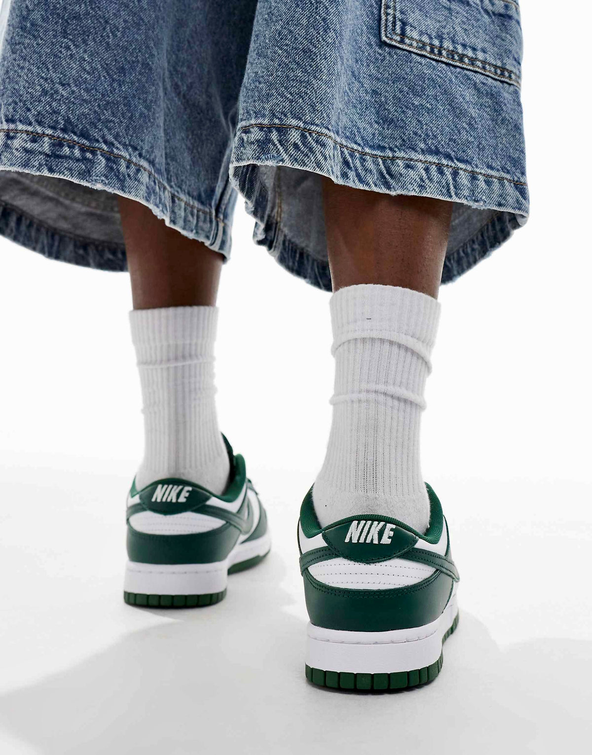 Nike Dunk Low Retro "Varsity Green"