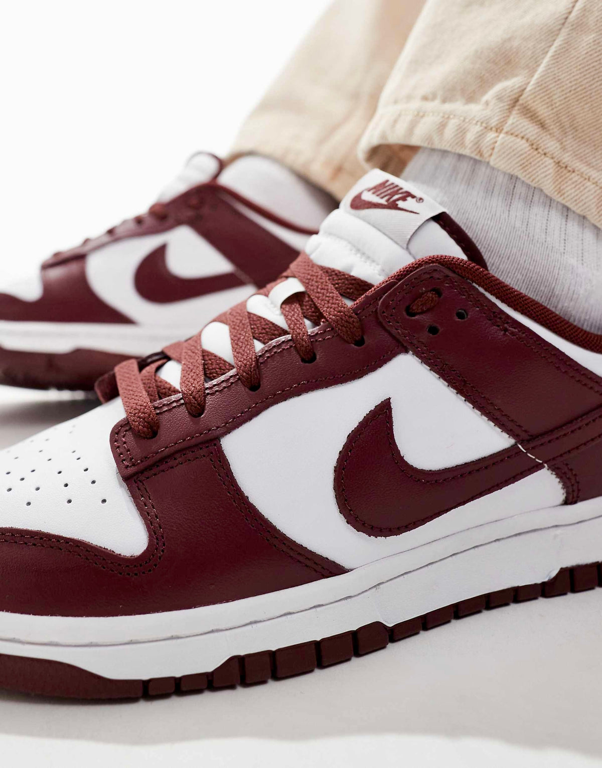 Nike Dunk Low Retro "White-Redwood-Gym Red"