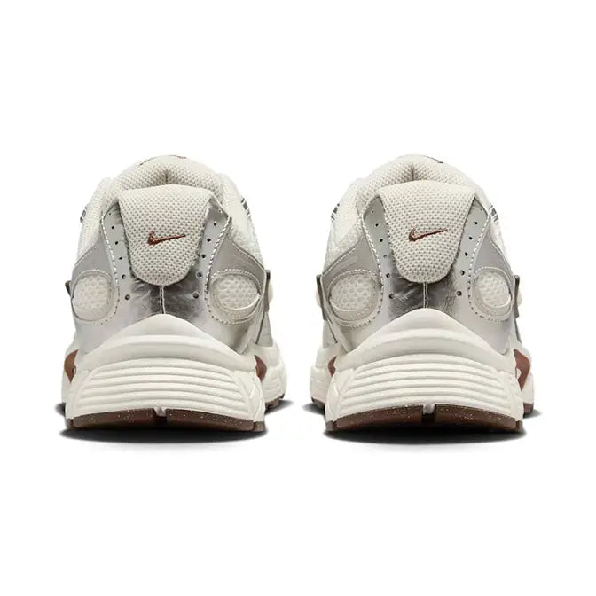 Nike V5 RNR "Sail-Fauna Brown-Phantom-Light Orewood Brown"