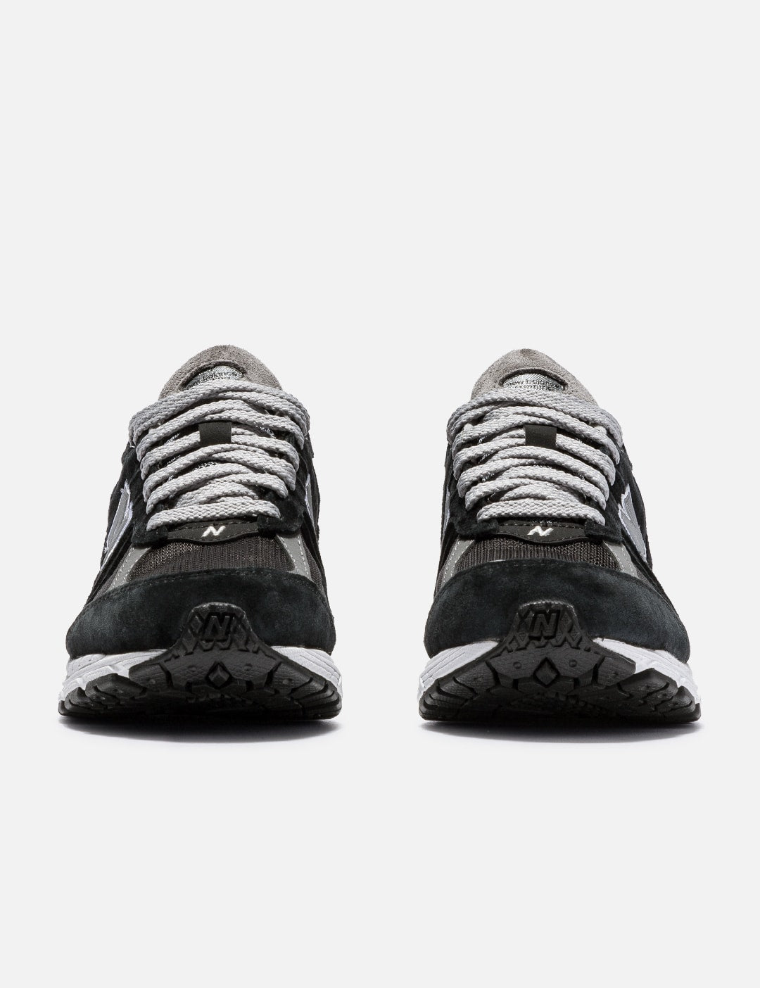 New Balance 2002RX GORE-TEX sneakers in a "black and grey"