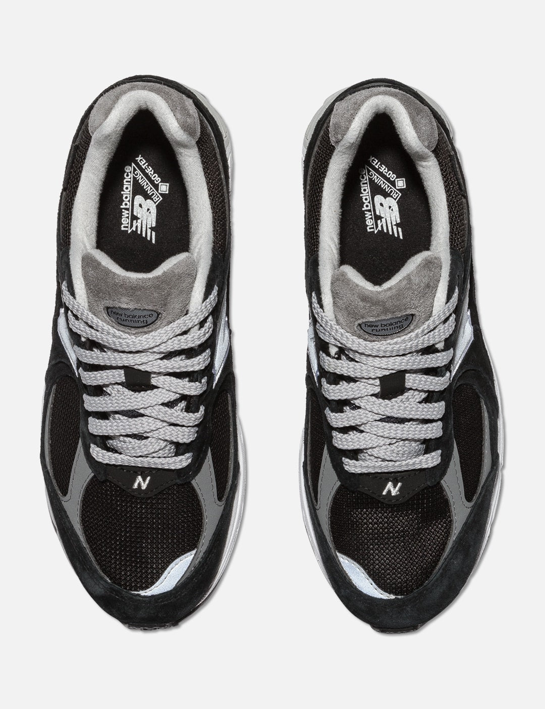 New Balance 2002RX GORE-TEX sneakers in a "black and grey"