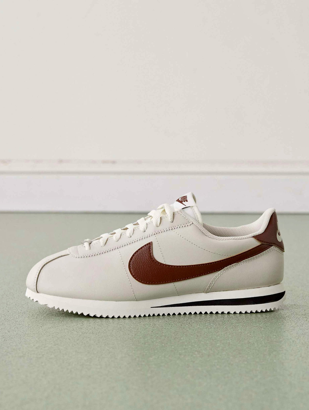 Nike Cortez Leather "Light Orewood Brown-Fauna Brown-Sail"