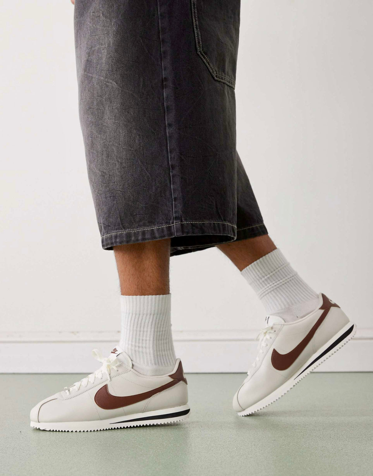 Nike Cortez Leather "Light Orewood Brown-Fauna Brown-Sail"