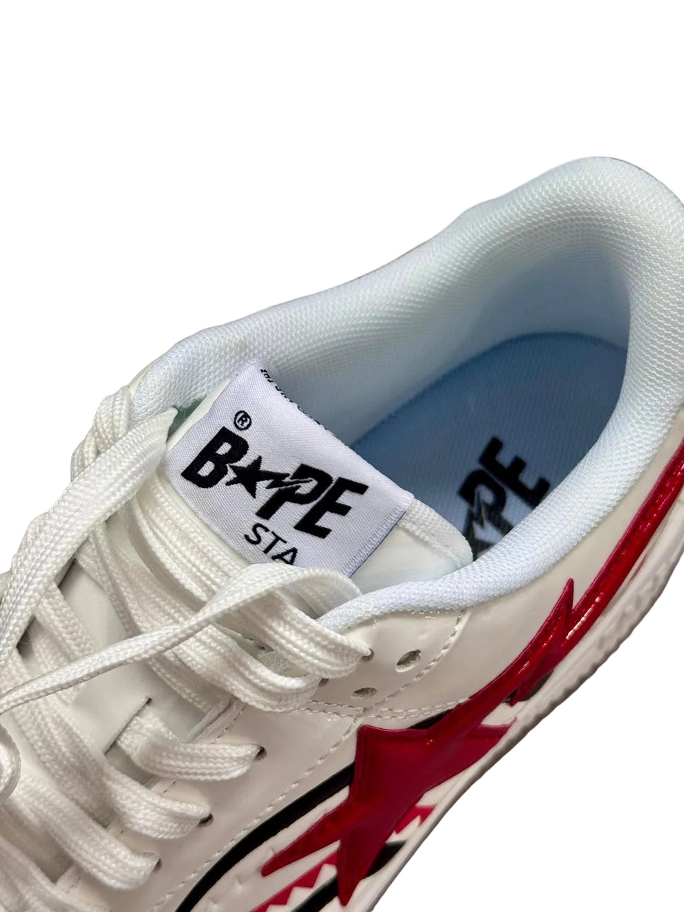 Bathing Ape Bapesta Low 
'White Shark Face'
