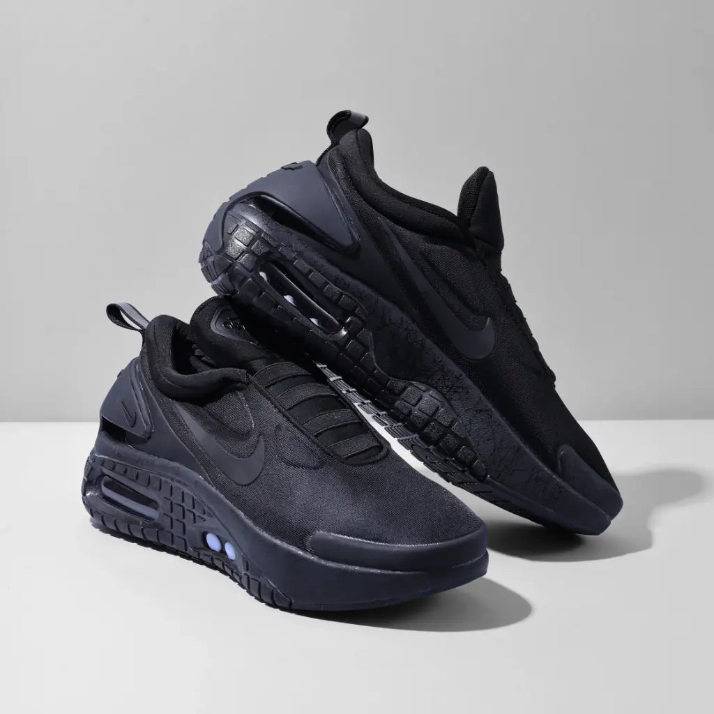 Nike Adapt Auto Max "Triple Black"