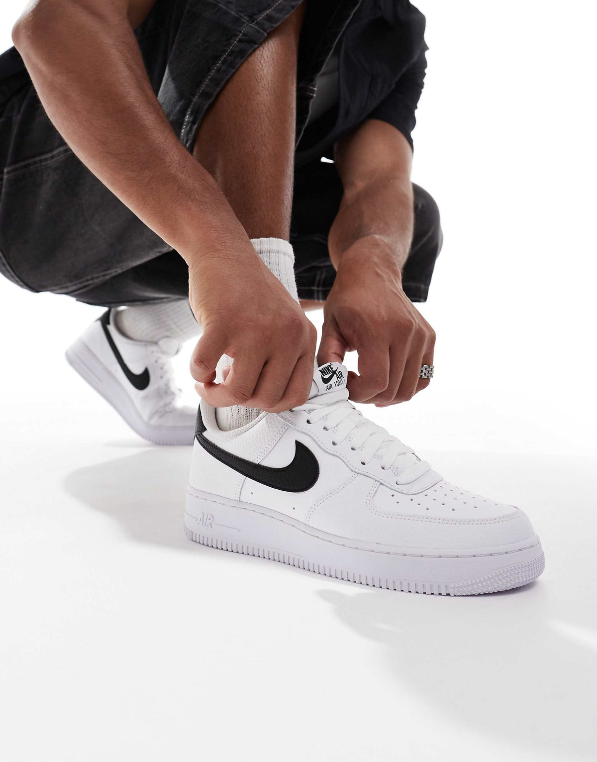 Nike Air Force 1 '07 "White-Black"