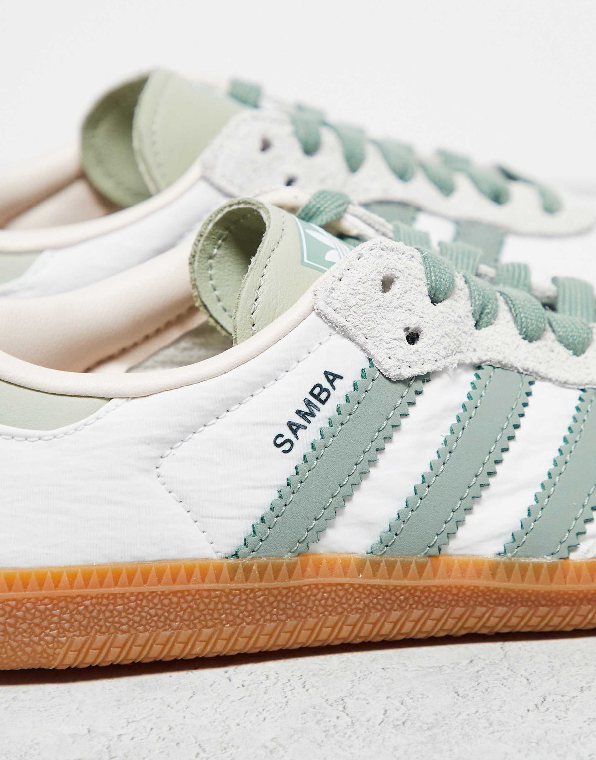 Adidas Samba OG in "Cloud White - Silver Green - Putty Mauve"