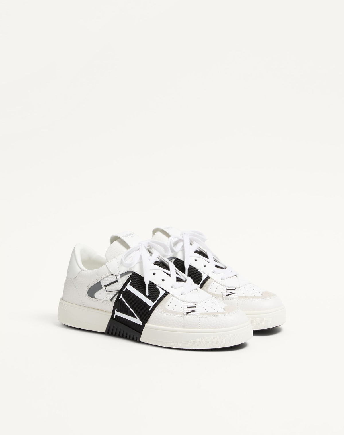 Valentino Garavani VL7N Low-Top Sneaker
