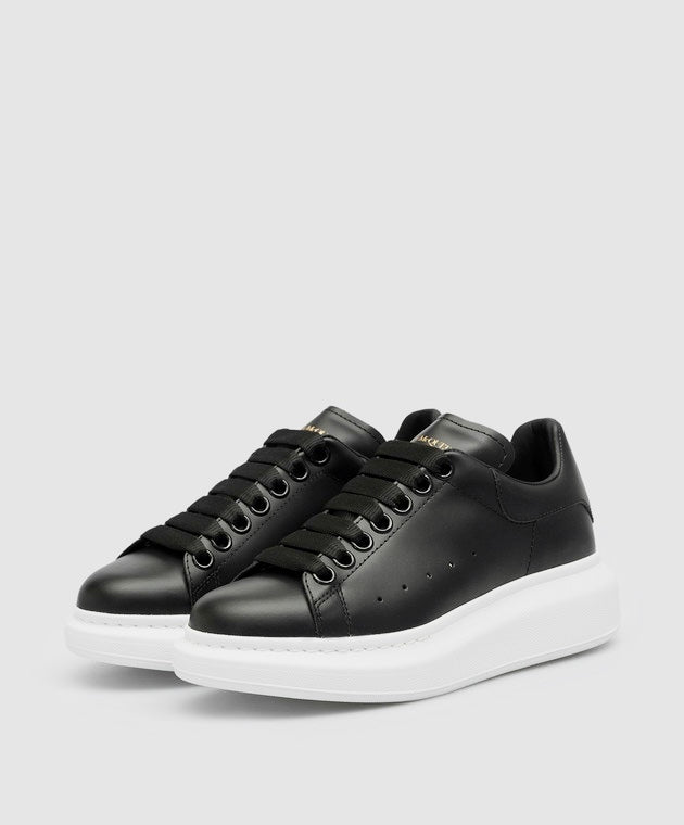 Alexander McQueen Oversized Sneaker in Black.