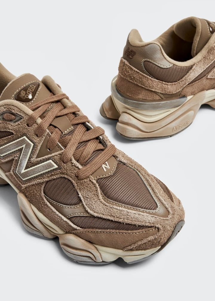 New Balance 9060 "Mushroom Brown"
