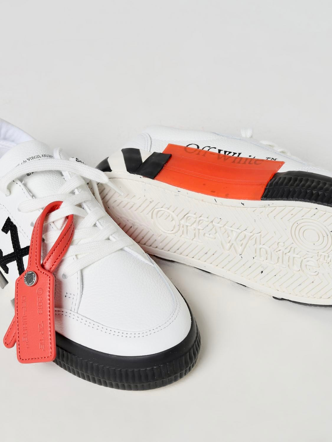 Off-White Low Vulcanized