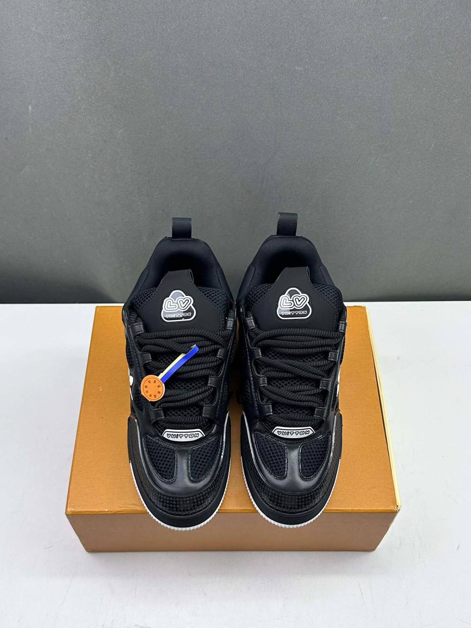 Louis Vuitton Skate "Black White"