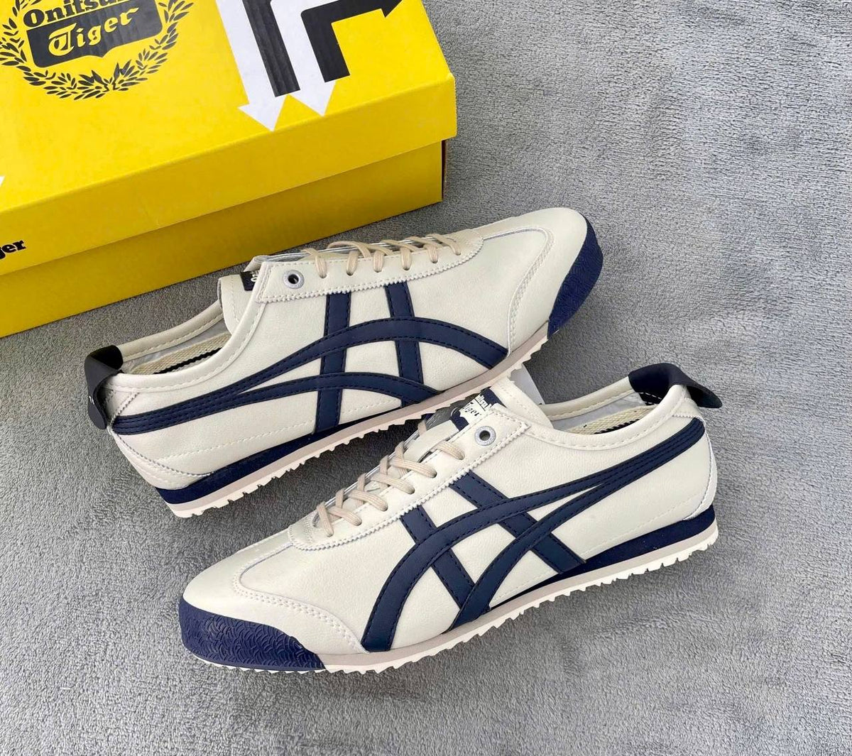 Asics Onitsuka Tiger Mexico 66 SD "Birch Peacoat"