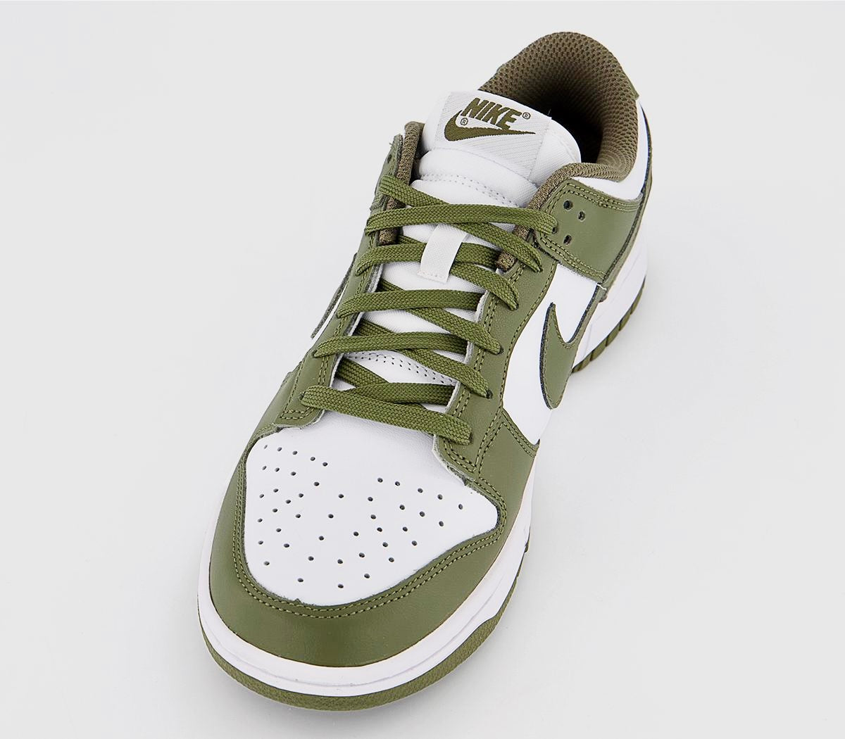 Nike Dunk Low "Medium Olive"