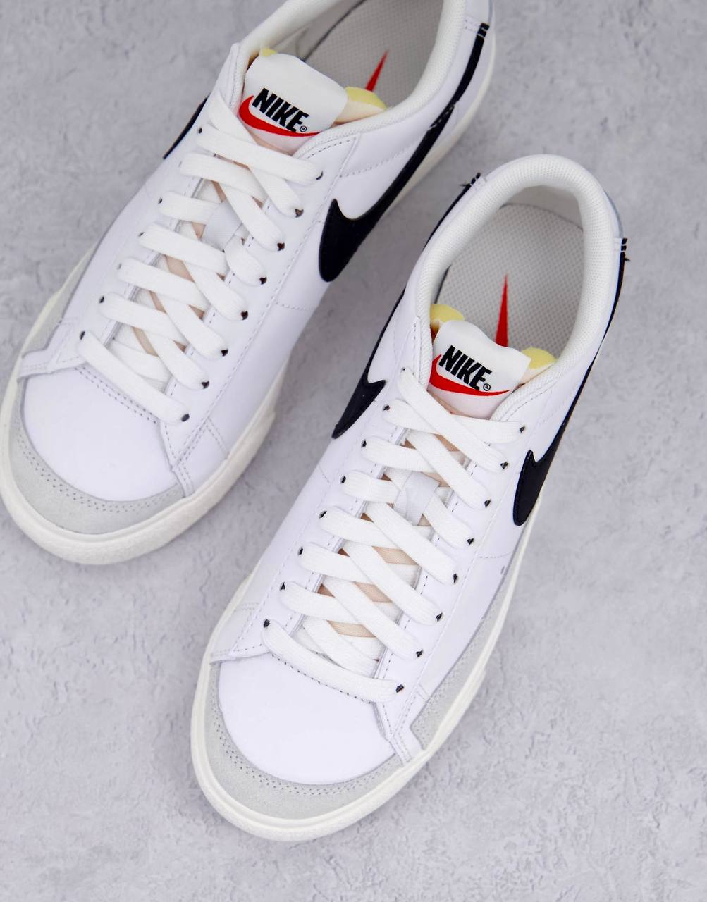 Nike Blazer Low Platform "White-Black"
