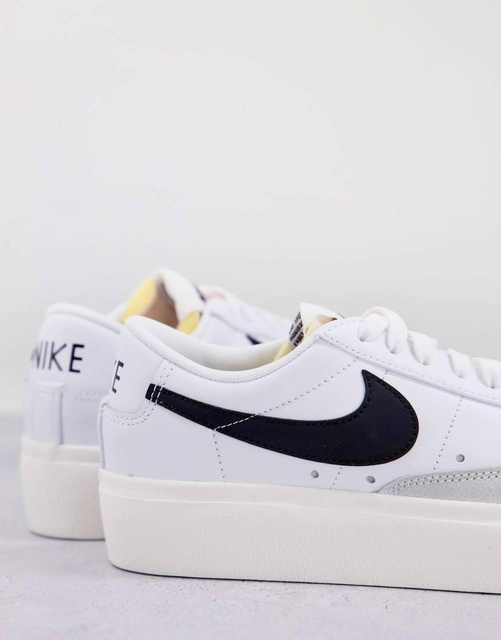 Nike Blazer Low Platform "White-Black"