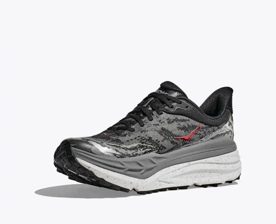 Hoka Stinson 7 in the "Black - Outer Orbit"