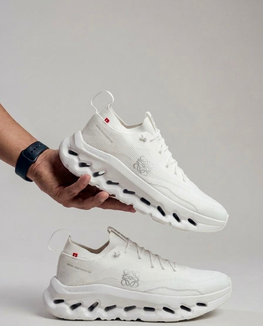 LOEWE x On Cloudtilt stretch-knit "All White"