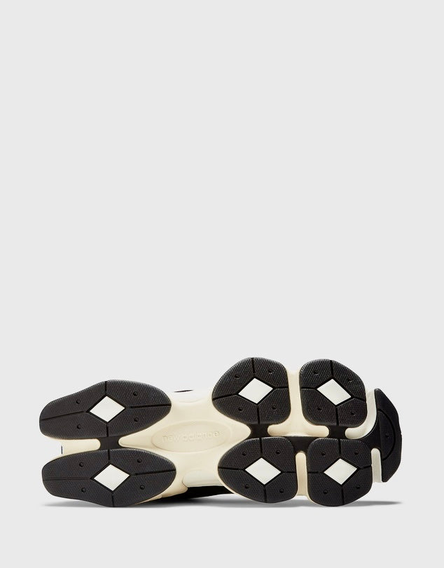 New Balance 9060 "Black-White